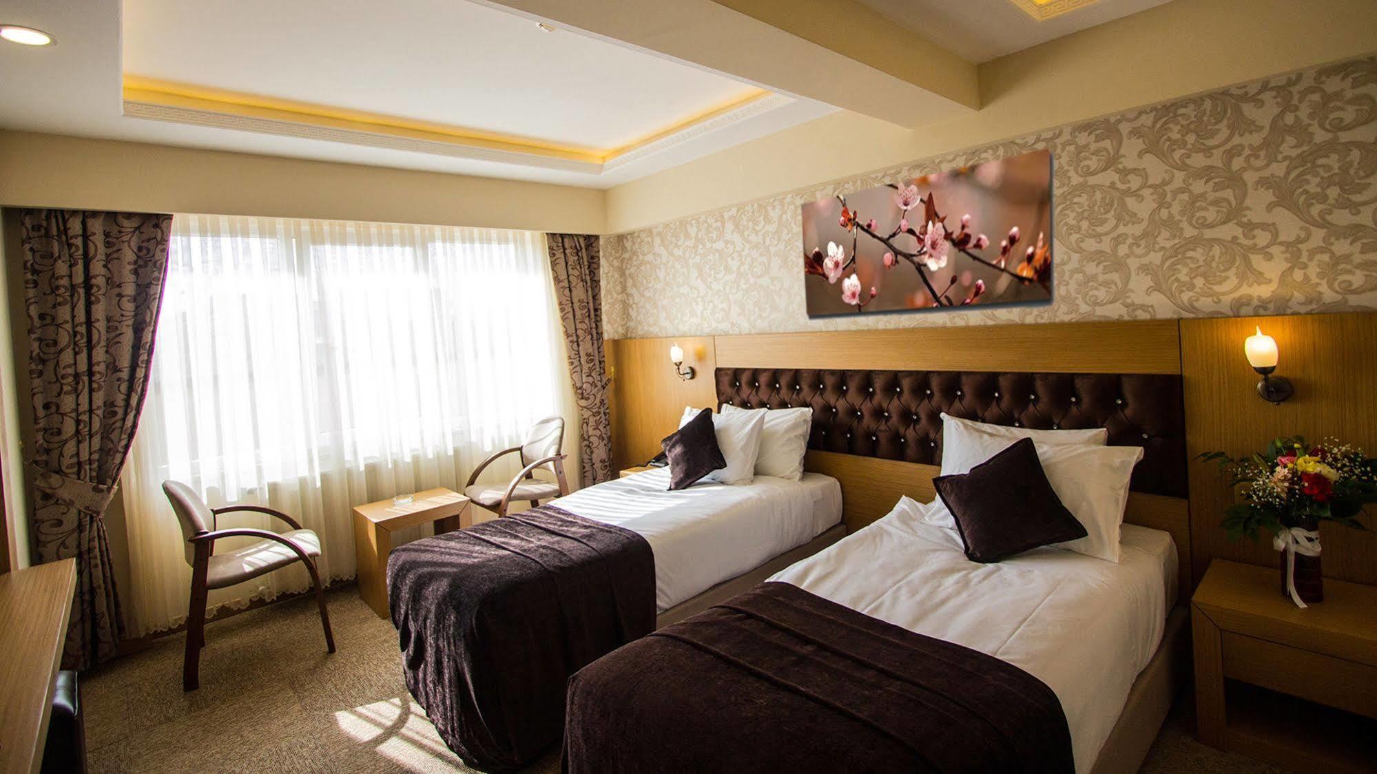 Soylu Hotel Bolu Zewnętrze zdjęcie